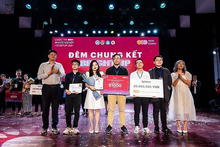 UCall giành giải quán quân tại I - Startup 2021