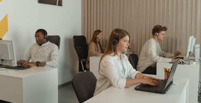 tong-dai-call-center-in-house-mang-den-su-chuyen-nghiep-cho-doanh-nghiep